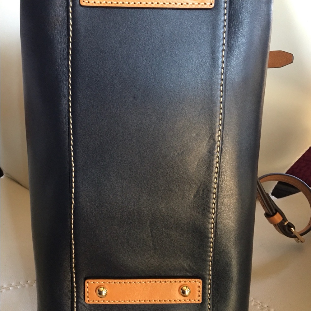 Dooney & Bourke Midnight Blue and Tan Handbag - Picture 6 of 12